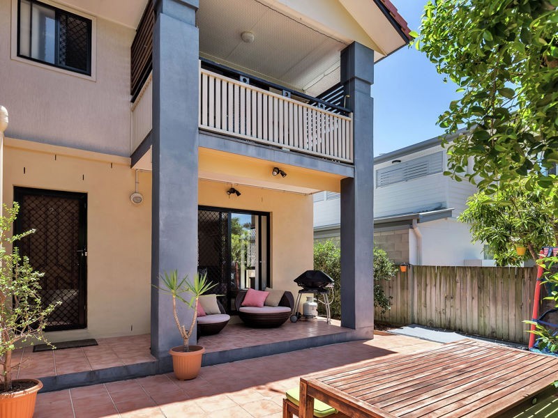 2/11 Eastleigh Street,, Chermside QLD 4032