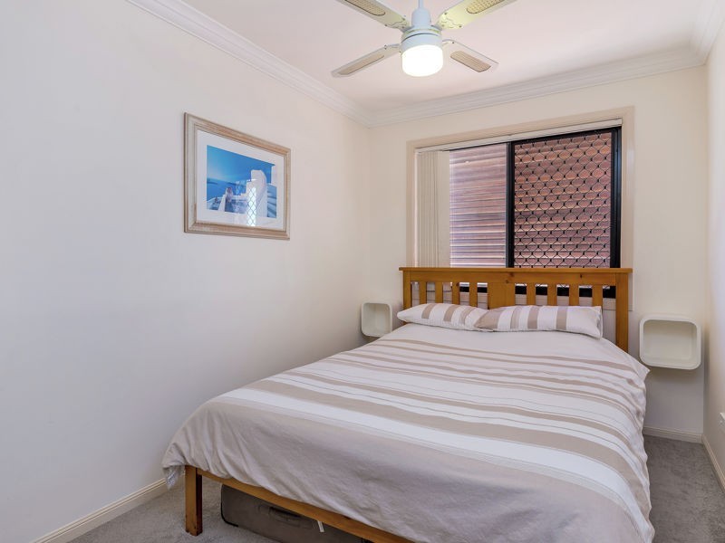2/11 Eastleigh Street,, Chermside QLD 4032