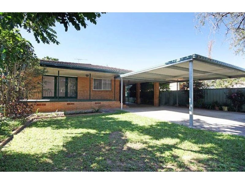 172 School Road, Kallangur QLD 4503