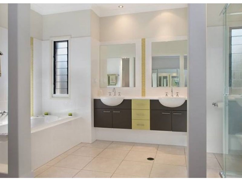 12 Elkington Circuit, North Lakes QLD 4509