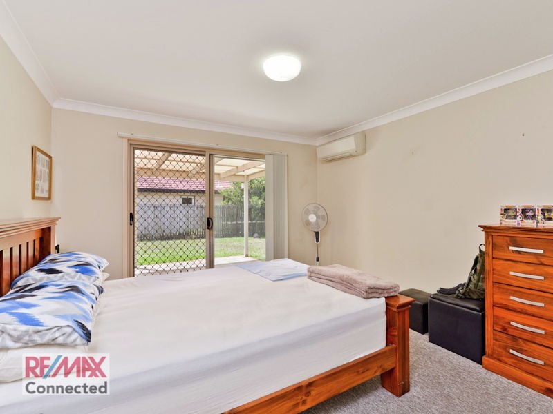 4 Southerden Drive, North Lakes QLD 4509