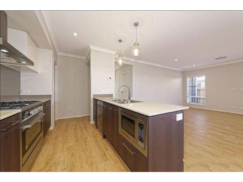 4 Jepson Street, North Lakes QLD 4509