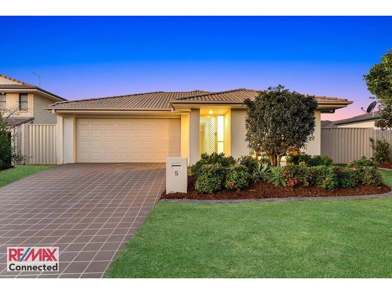 5 Violet St, Kallangur QLD 4503