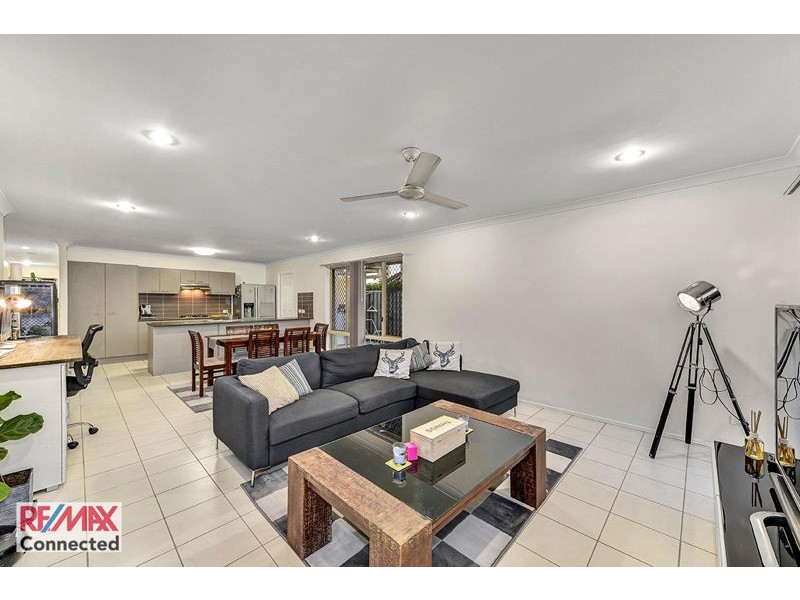 5 Violet St, Kallangur QLD 4503