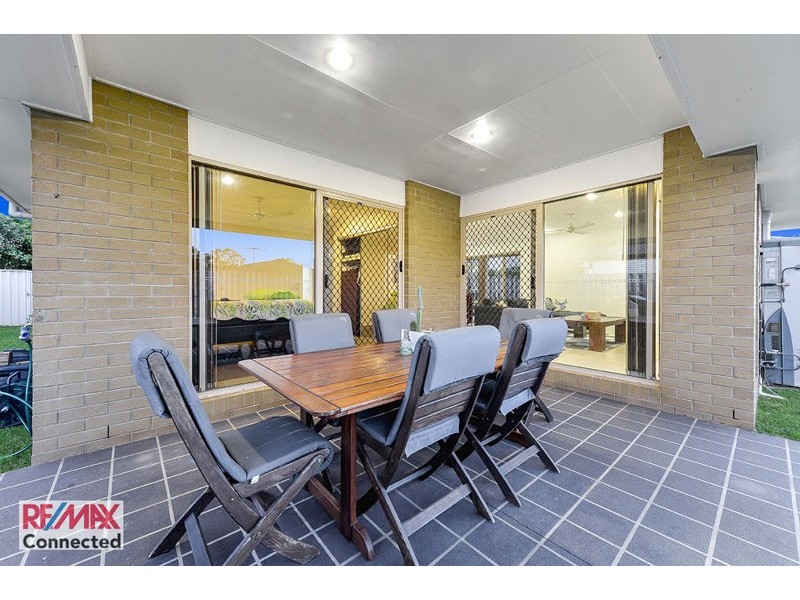 5 Violet St, Kallangur QLD 4503