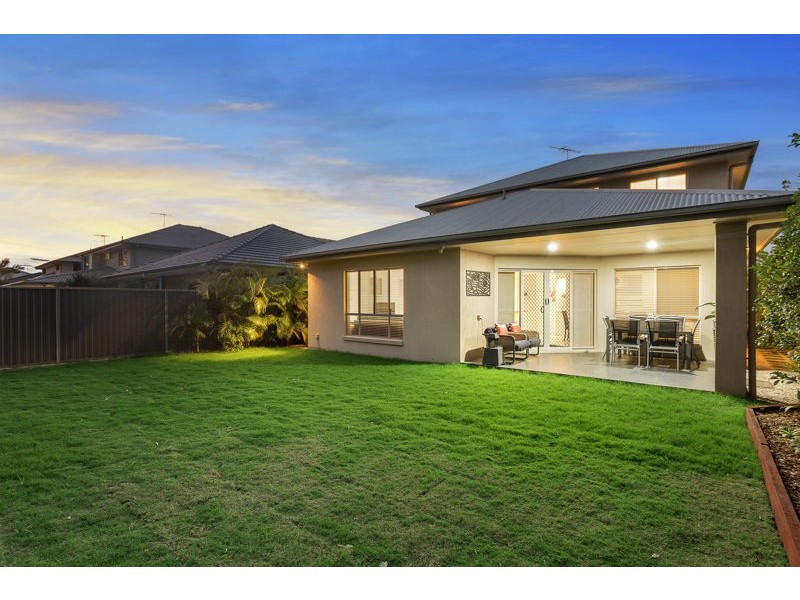 53 Lionheart Crescent, Newport QLD 4020