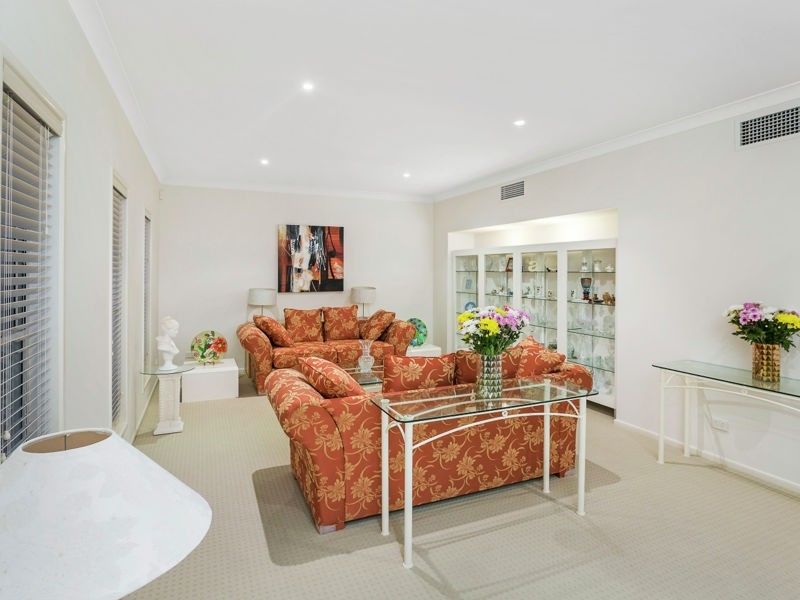 53 Lionheart Crescent, Newport QLD 4020