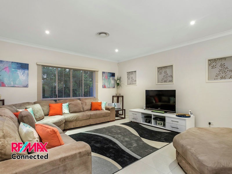 53 Lionheart Crescent, Newport QLD 4020