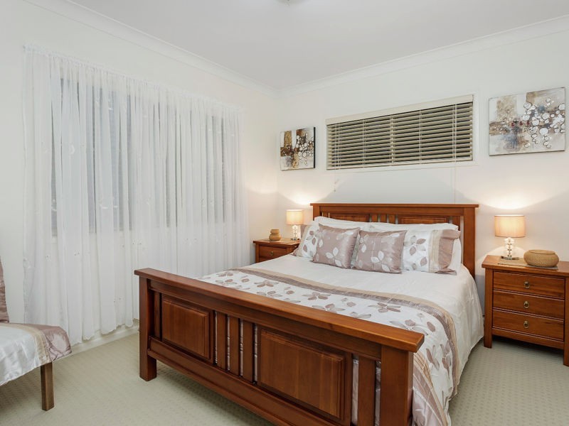 53 Lionheart Crescent, Newport QLD 4020