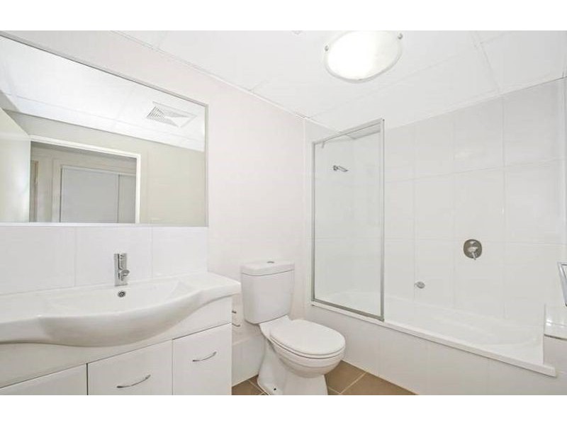 85/51 Playfield St, Chermside QLD 4032