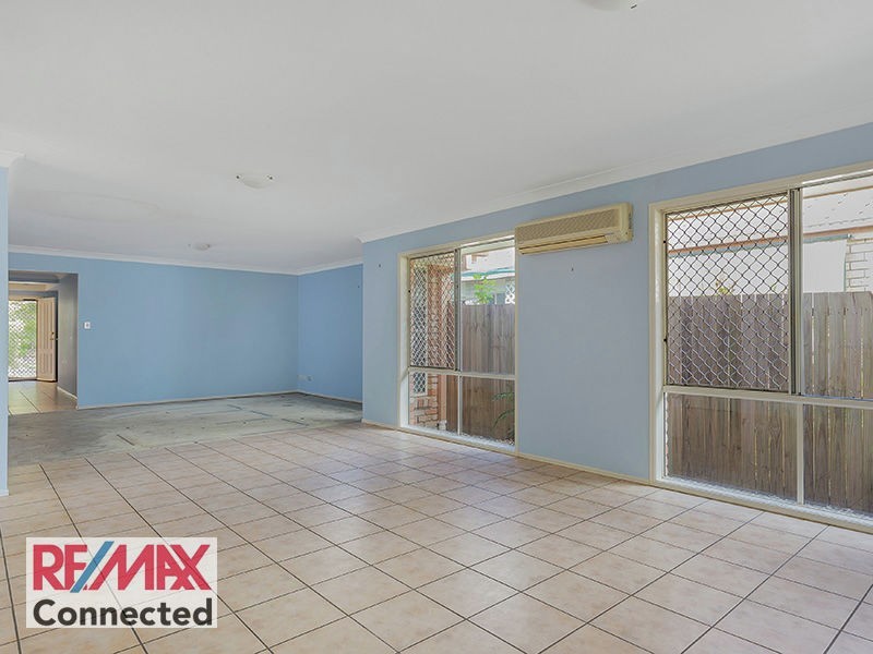 33 Southerden Drive, North Lakes QLD 4509