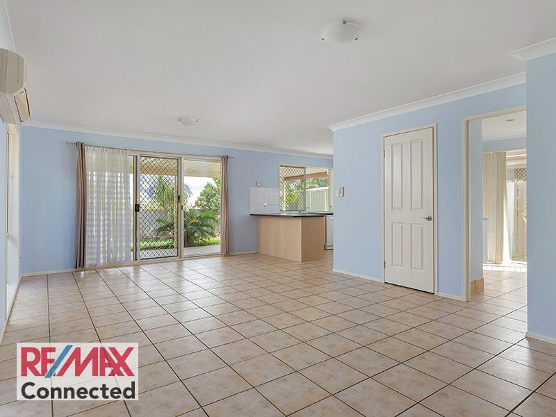 33 Southerden Drive, North Lakes QLD 4509