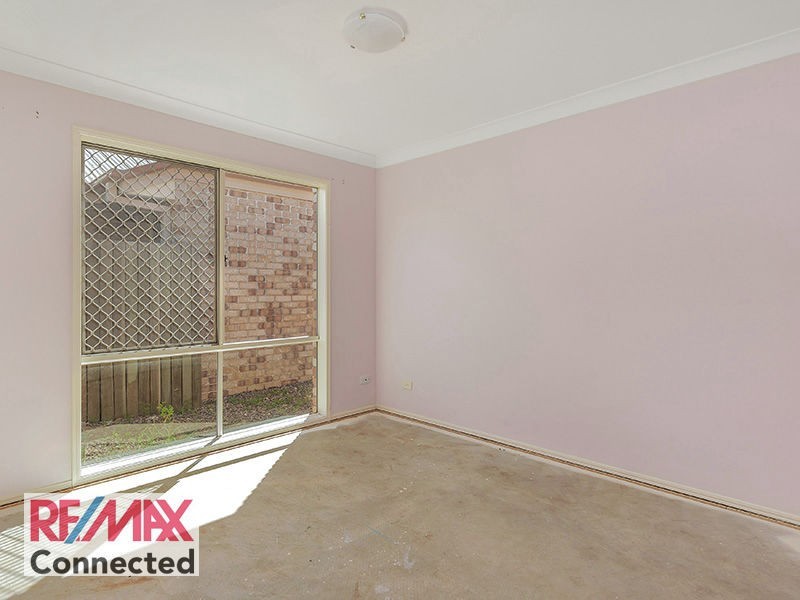 33 Southerden Drive, North Lakes QLD 4509