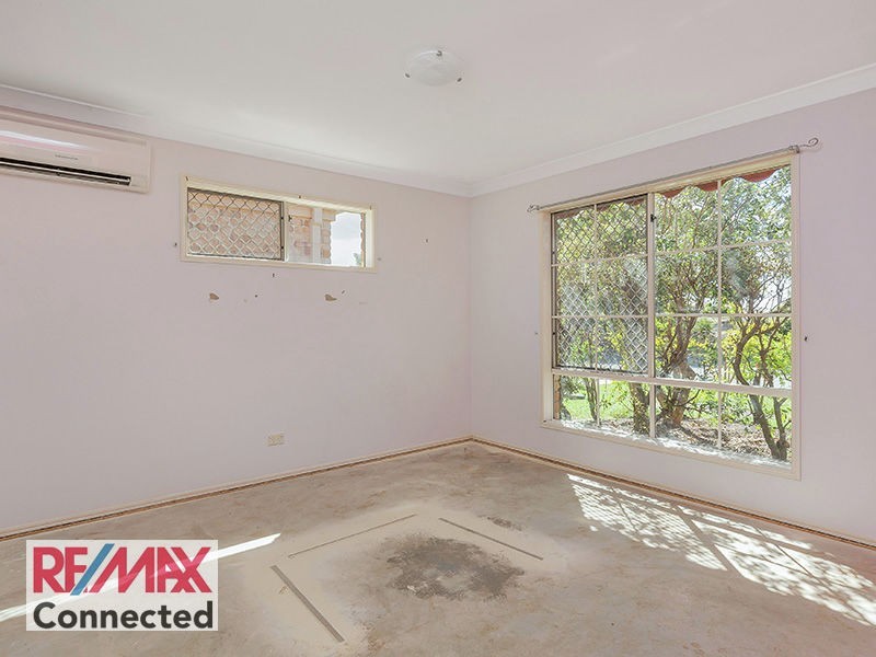 33 Southerden Drive, North Lakes QLD 4509
