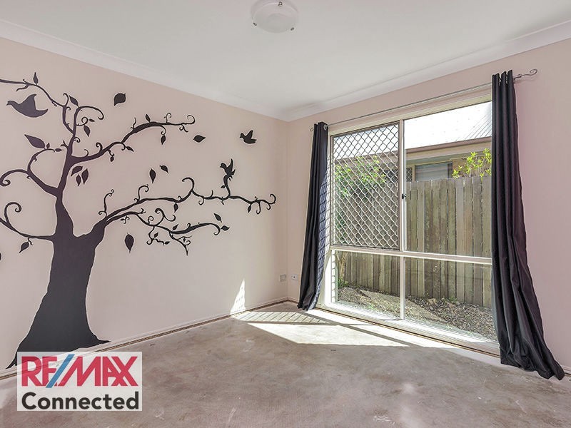 33 Southerden Drive, North Lakes QLD 4509