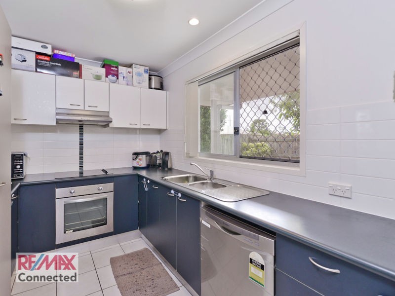 27 Heathwood St, Taigum QLD 4018