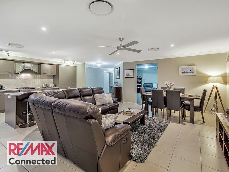 11 Amber Close, Mango Hill QLD 4509
