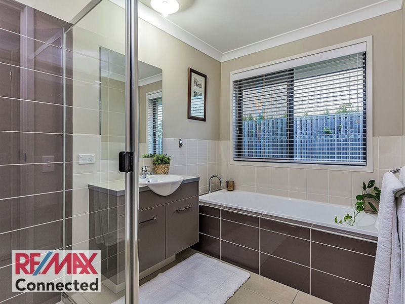 11 Amber Close, Mango Hill QLD 4509