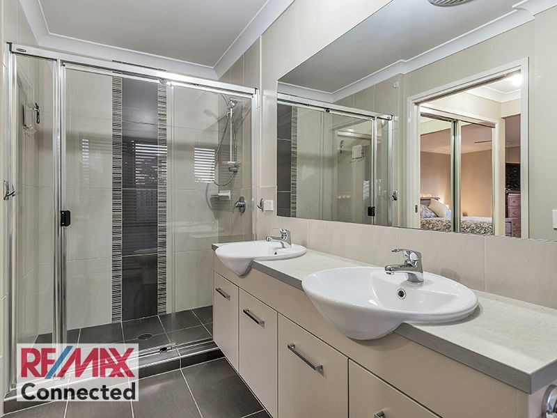 11 Amber Close, Mango Hill QLD 4509