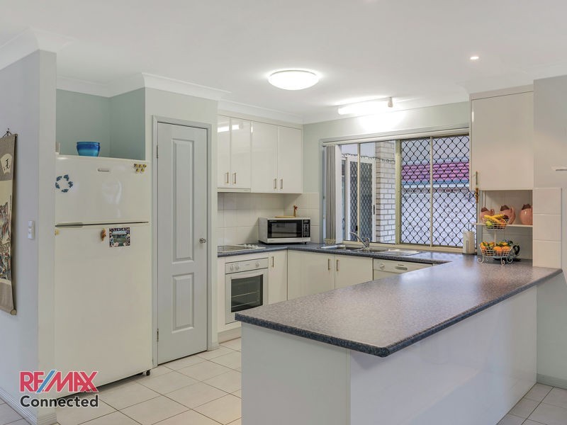 22 Allister Crescent, Rothwell QLD 4022