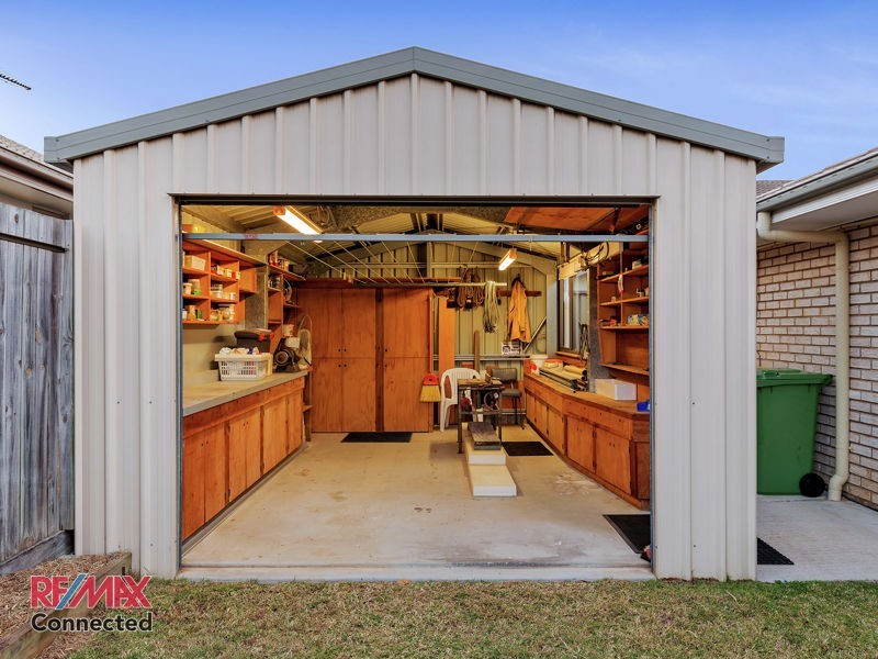22 Allister Crescent, Rothwell QLD 4022