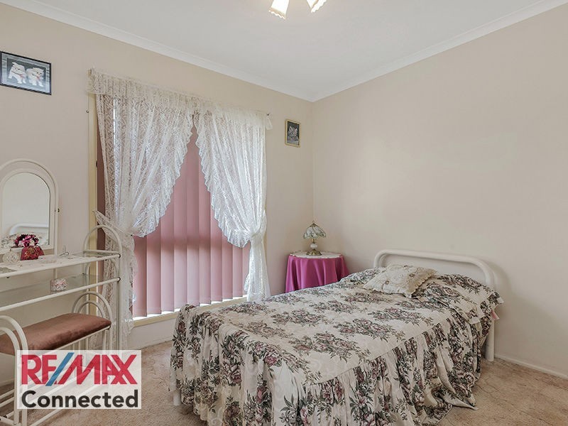 53 Kirkcaldy St, Morayfield QLD 4506