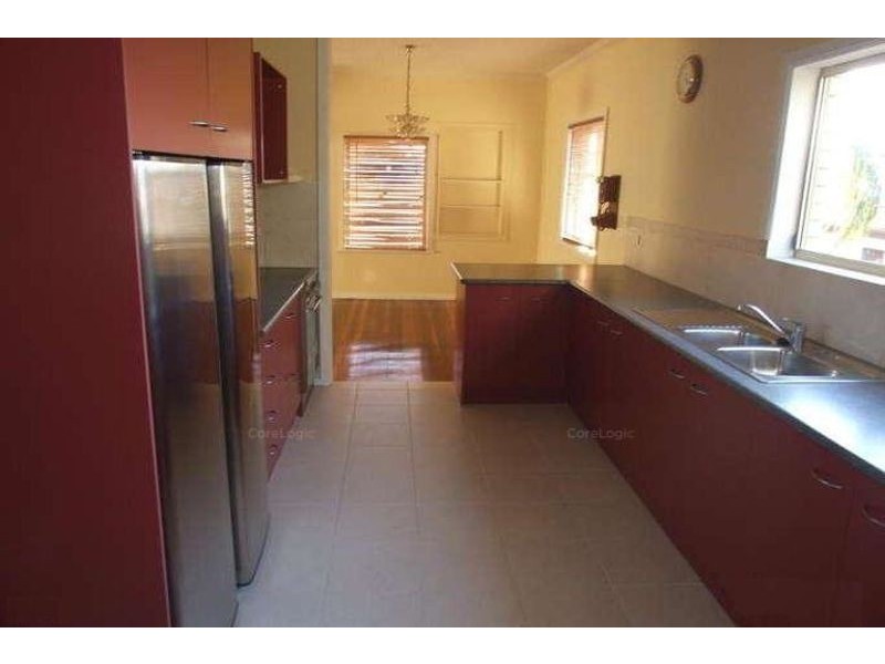 14 McNeill Road, Kallangur QLD 4503
