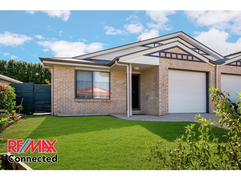 1/4 Lady Bowen Parade, Rothwell QLD 4022