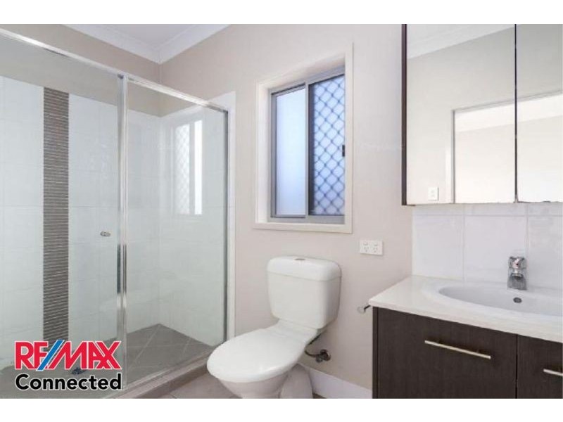 22 Riviera Cres, North Lakes QLD 4509