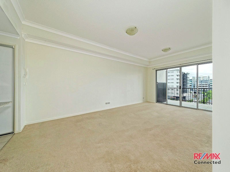 408/1 Kingsmill Street, Chermside QLD 4032