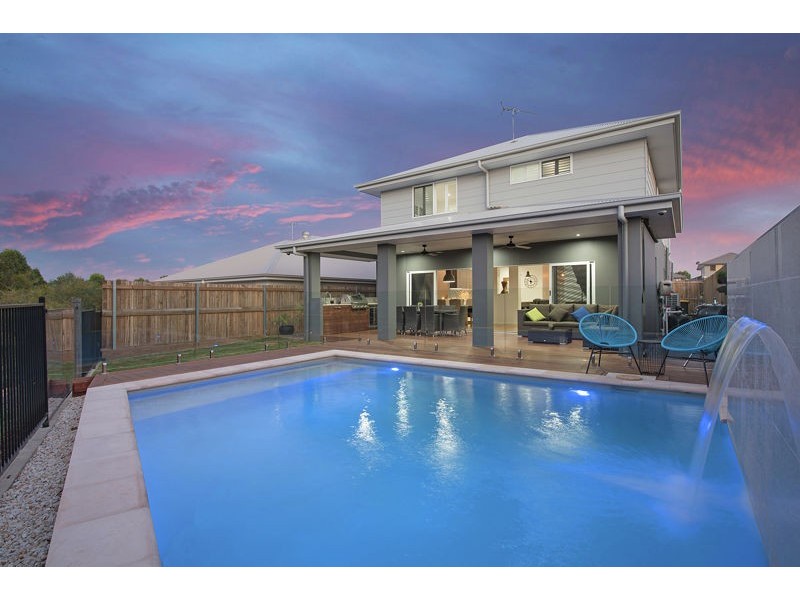 70 Birkdale Cct, North Lakes QLD 4509