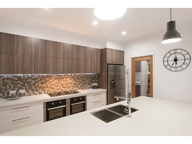 70 Birkdale Cct, North Lakes QLD 4509