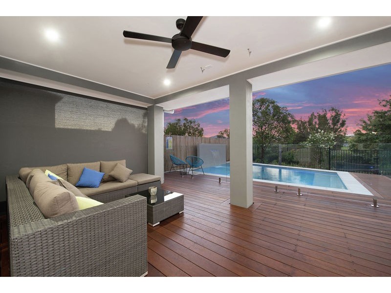 70 Birkdale Cct, North Lakes QLD 4509