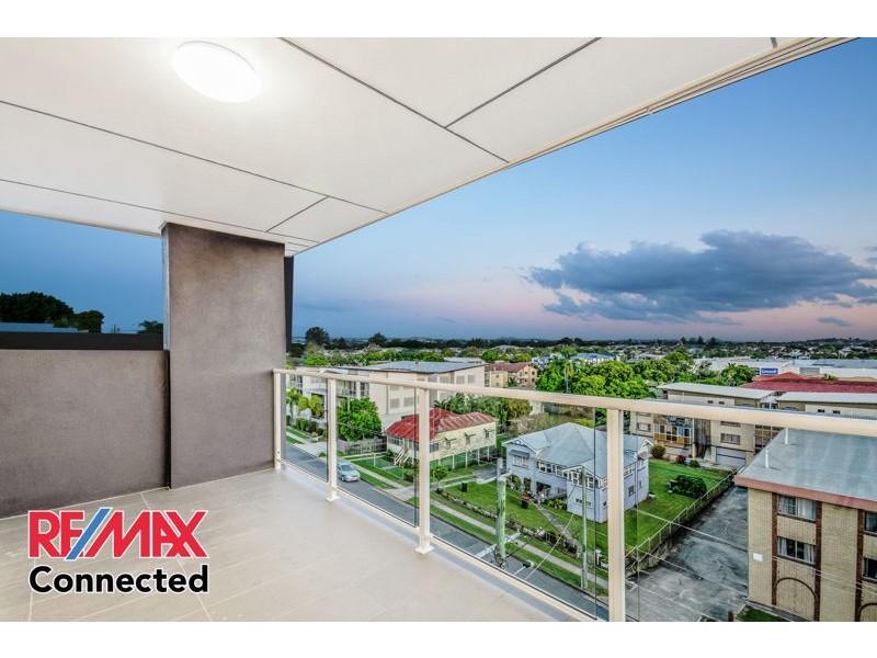 5 34 Hows Road, Nundah QLD 4012