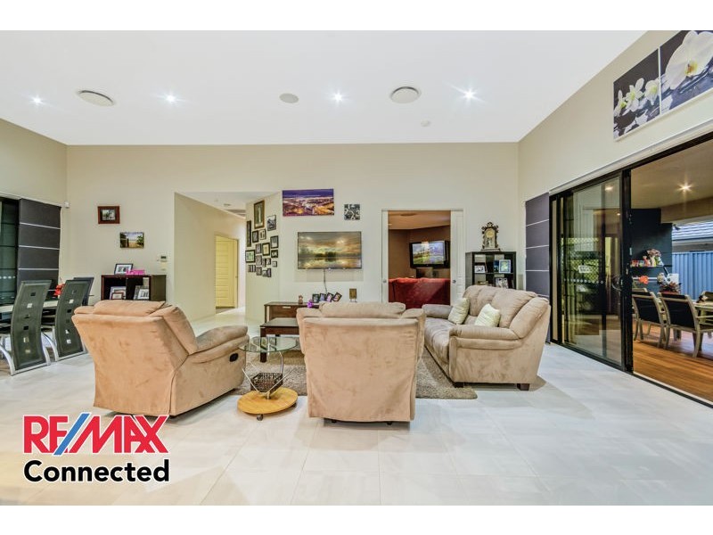 17 Skandia Ct, Newport QLD 4020