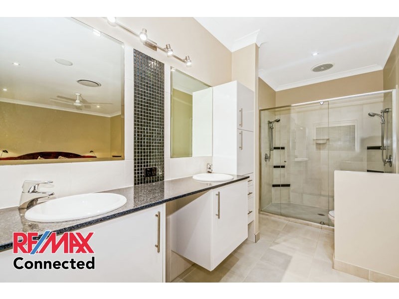 17 Skandia Ct, Newport QLD 4020