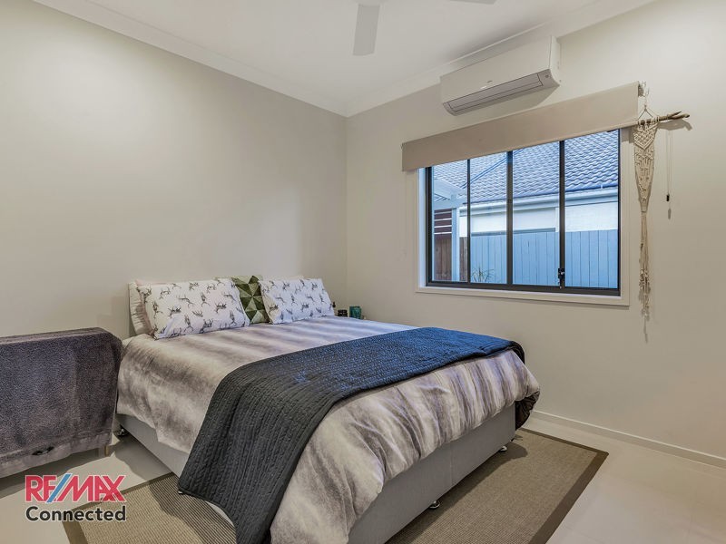 12 Thomson Close, North Lakes QLD 4509