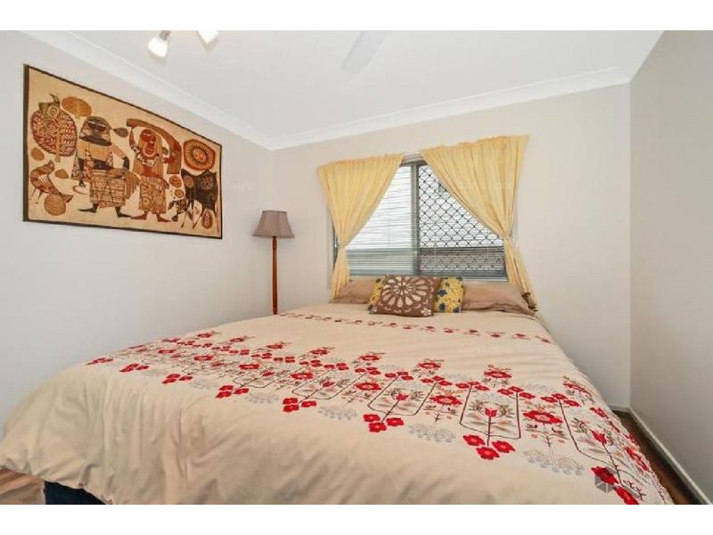 85 Longland St, Redcliffe QLD 4020
