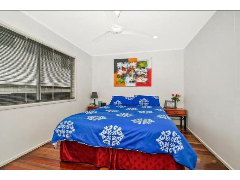 85 Longland St, Redcliffe QLD 4020