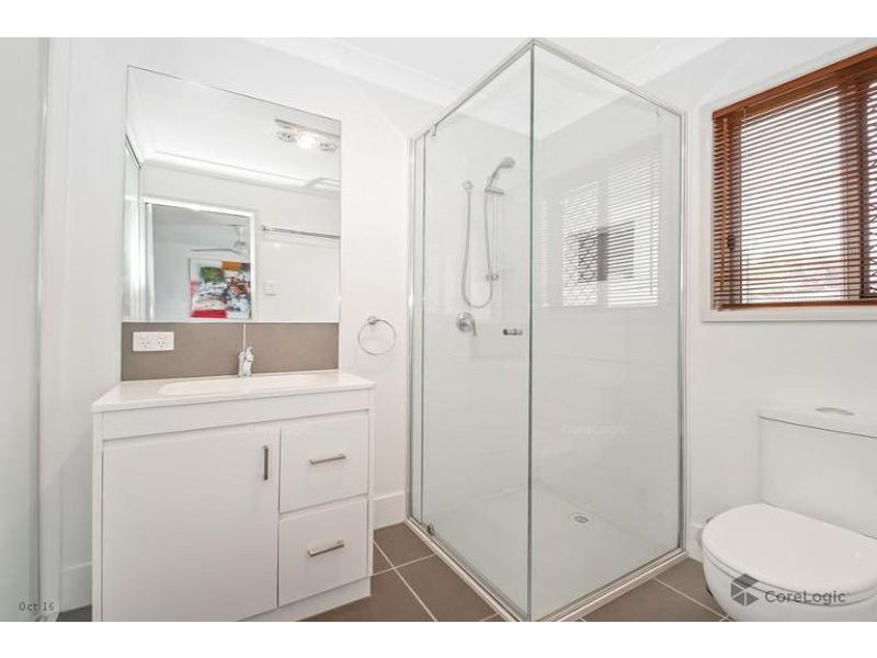 85 Longland St, Redcliffe QLD 4020
