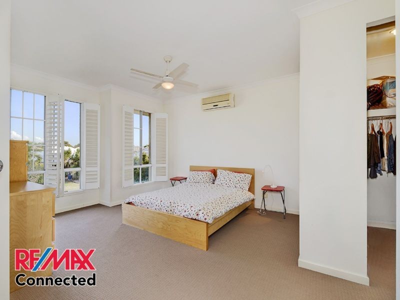 10 Albatross Close, North Lakes QLD 4509