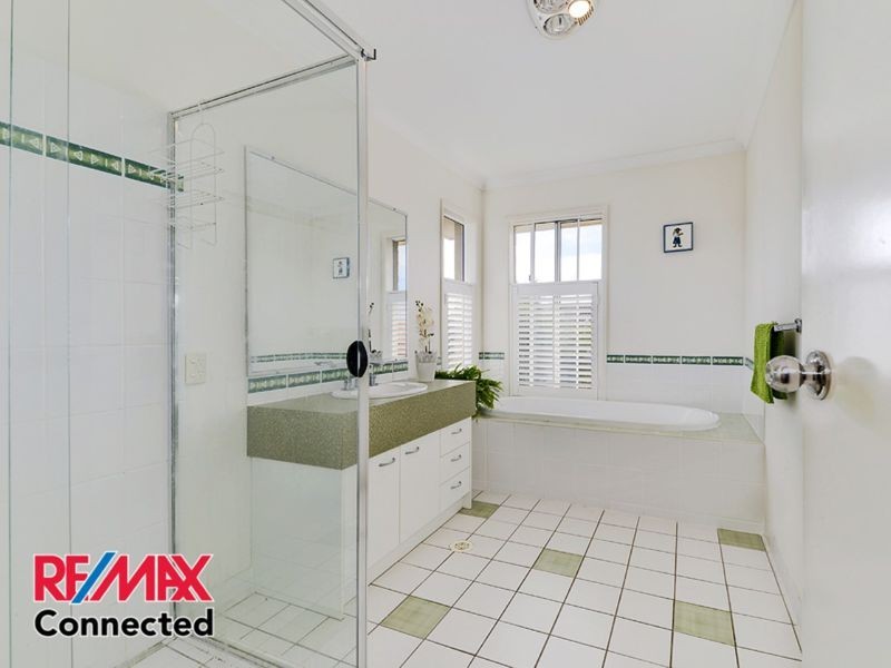 10 Albatross Close, North Lakes QLD 4509