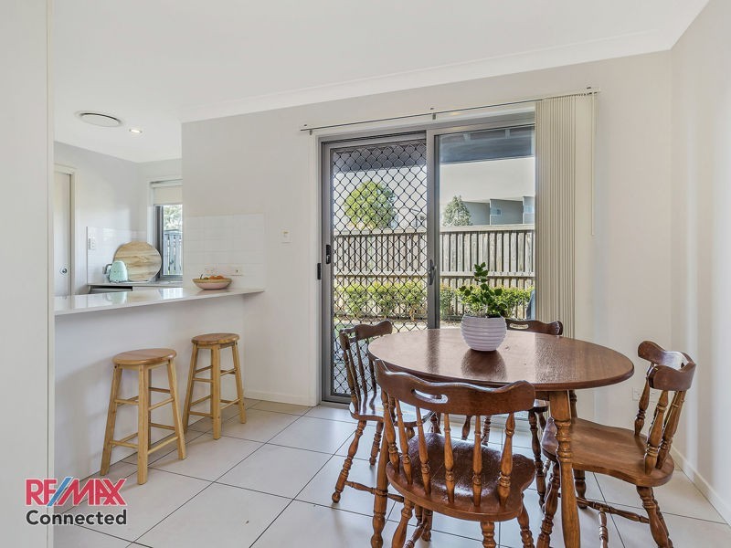 2/86 Carselgrove Avenue, Fitzgibbon QLD 4018
