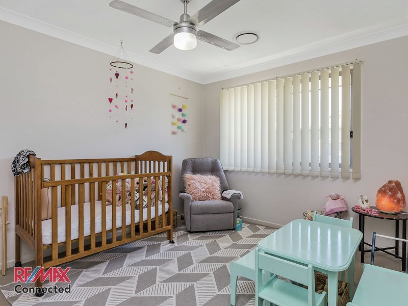 2/86 Carselgrove Avenue, Fitzgibbon QLD 4018