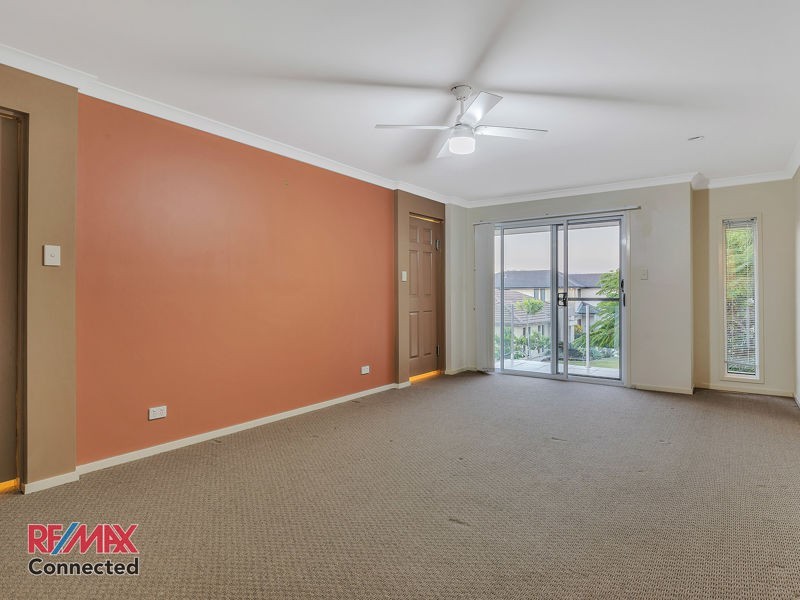 9 RILEY CT, North Lakes QLD 4509