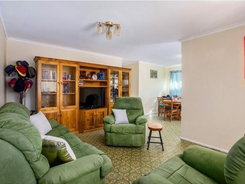 66 Rosemary St, Caboolture South QLD 4510