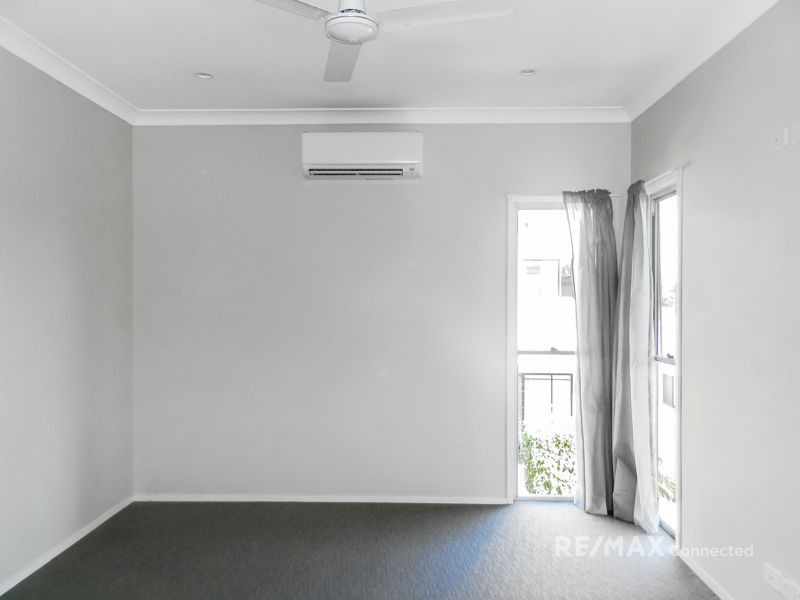 43b Higgs Street, Rothwell QLD 4022
