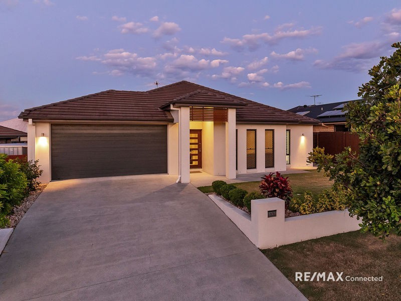 17 Waterway Crescent, Murrumba Downs QLD 4503