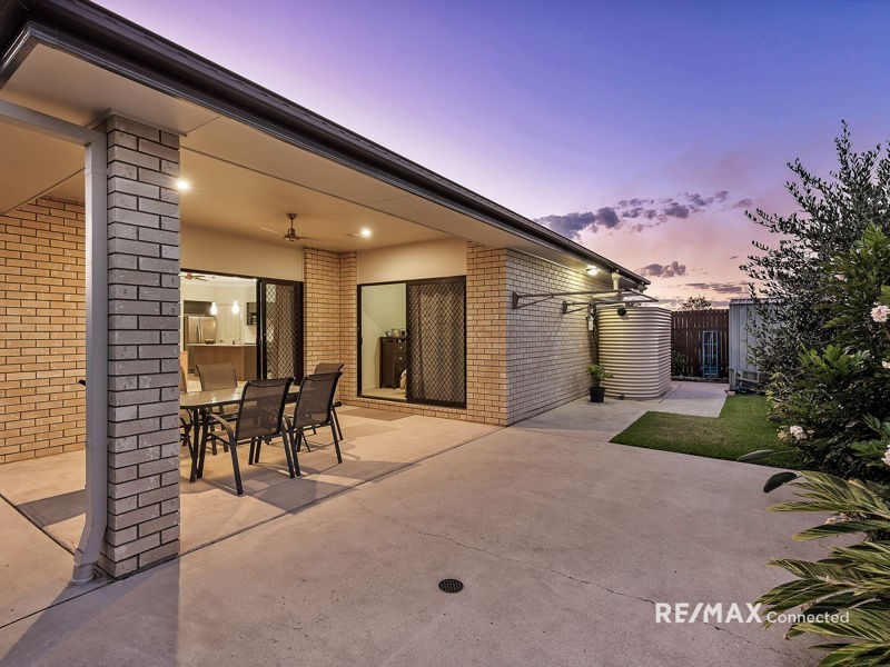 17 Waterway Crescent, Murrumba Downs QLD 4503