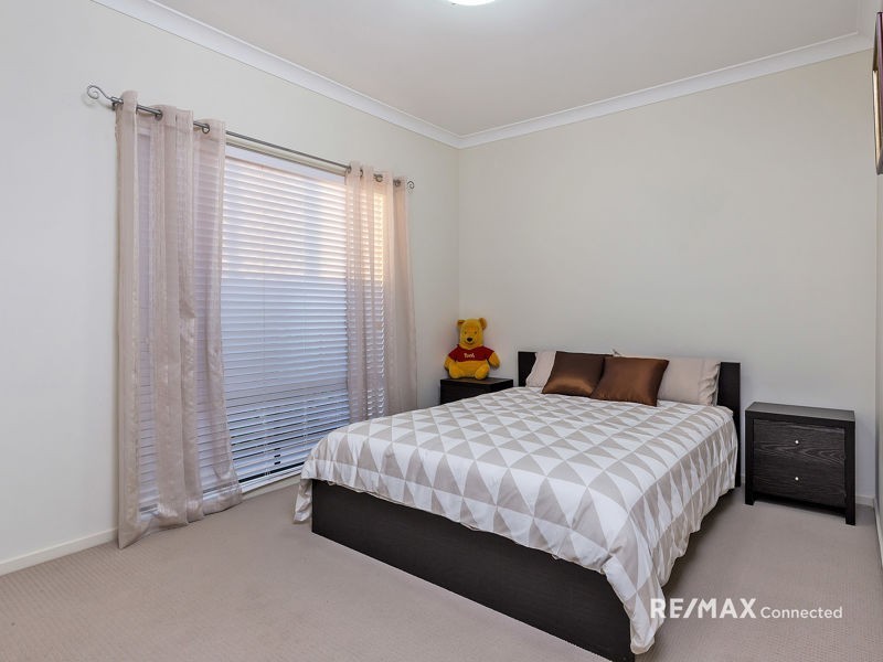 17 Waterway Crescent, Murrumba Downs QLD 4503